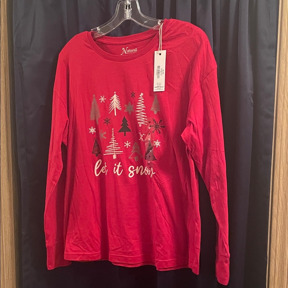 Women’s long sleeve red holiday shirt size medium